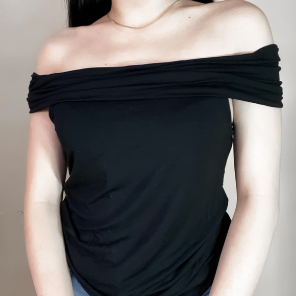 Aritzia Wilfred Black Off-The-Shoulder Blouse - Picture 1 of 2